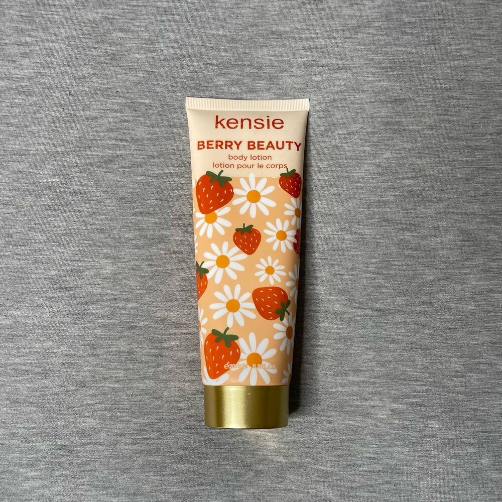 Kensie Berry Beauty Strawberry Full Size Body Lotion